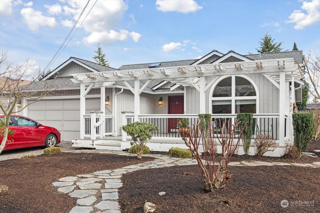 Photo of 20629 36th Avenue W, Lynnwood, WA 98036 (MLS # 2202210)