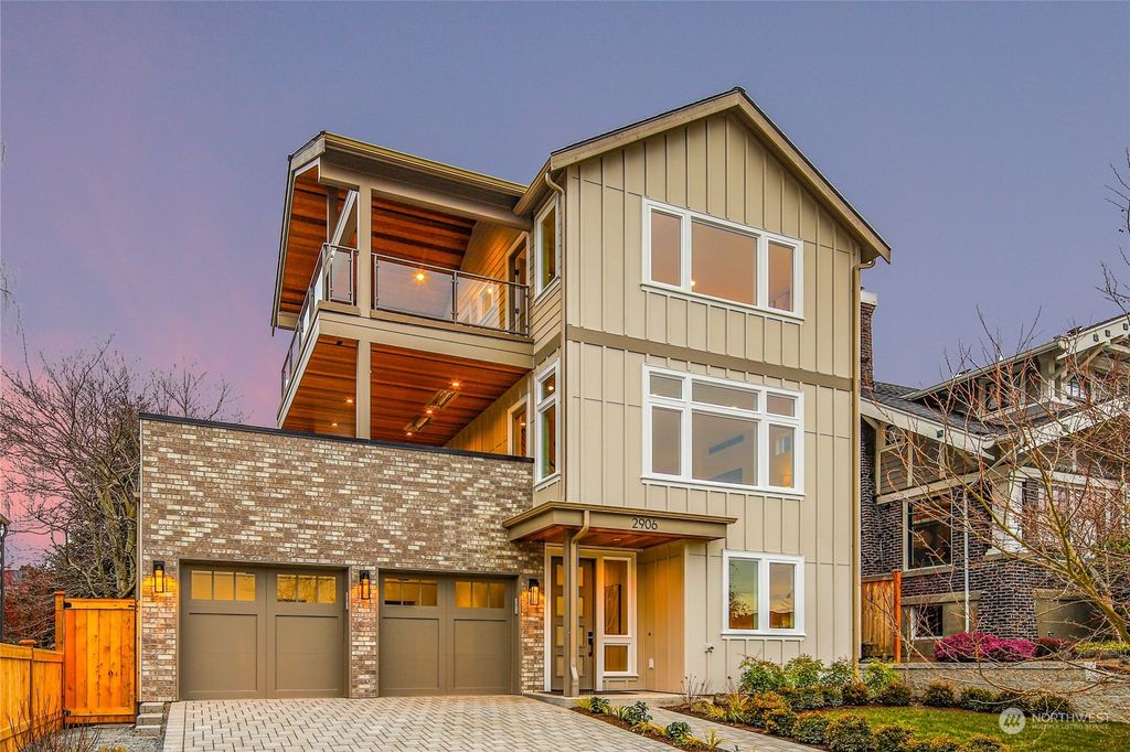 Photo of 2906 W Garfield Street, Seattle, WA 98199 (MLS # 2327476)