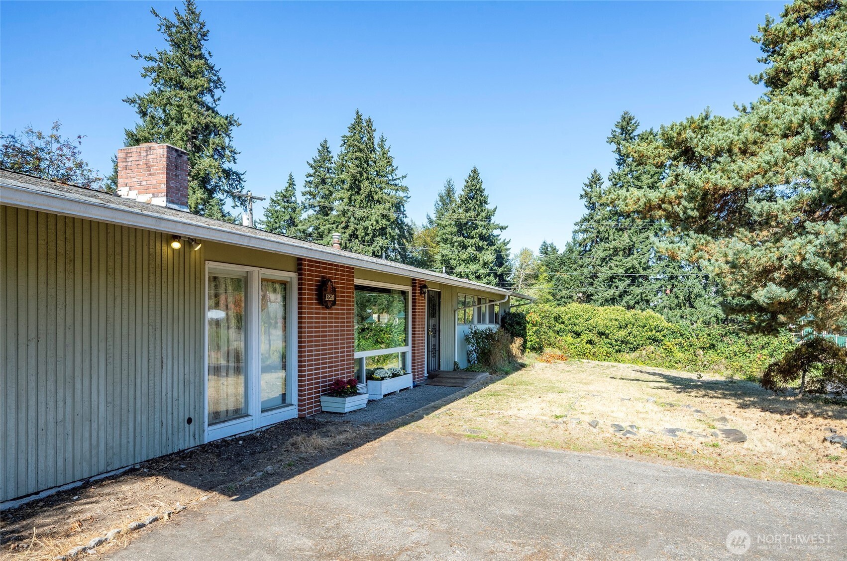 13520 13th Avenue Ct E