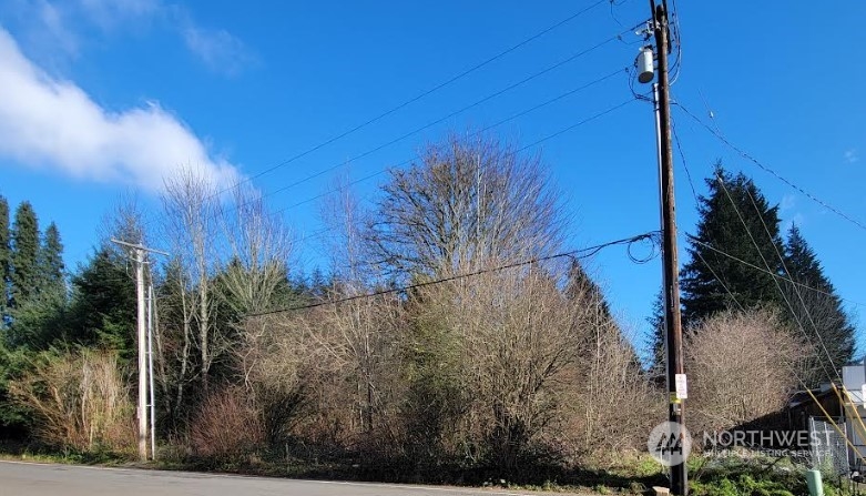 120 Pattison Street NE