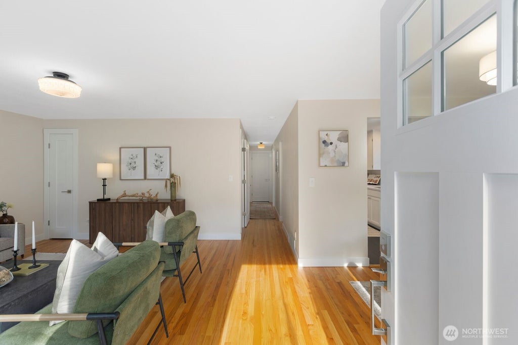 Photo of 3318 20th Avenue S, Seattle, WA 98144 (MLS # 2587591)
