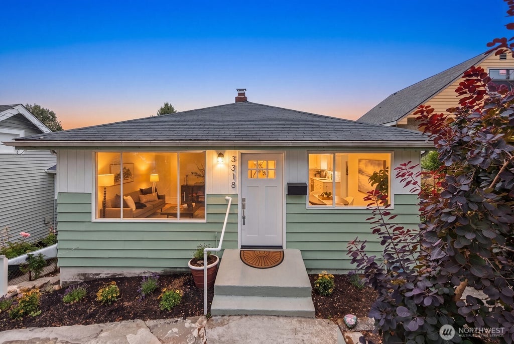 Photo of 3318 20th Avenue S, Seattle, WA 98144 (MLS # 2587591)