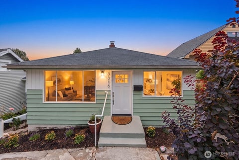 Photo of 3318 20th Avenue S, Seattle, WA 98144 (MLS # 2587591)