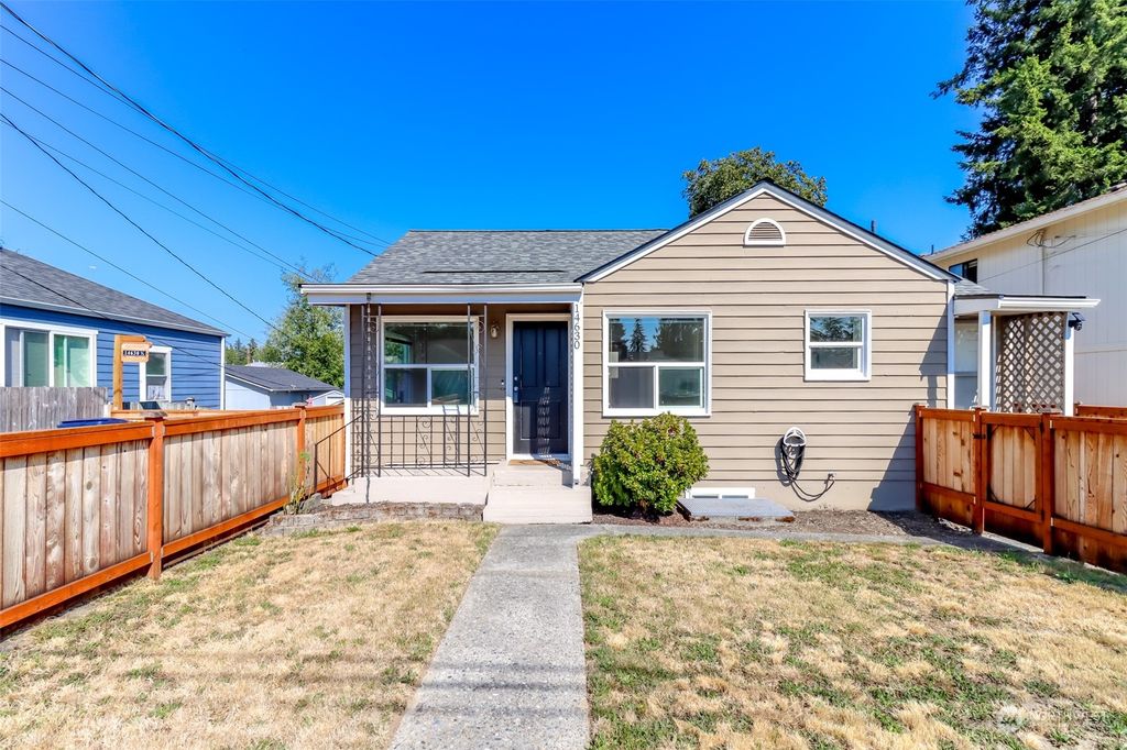 Photo of 14630 11th Avenue SW, Burien, WA 98166 (MLS # 2275557)