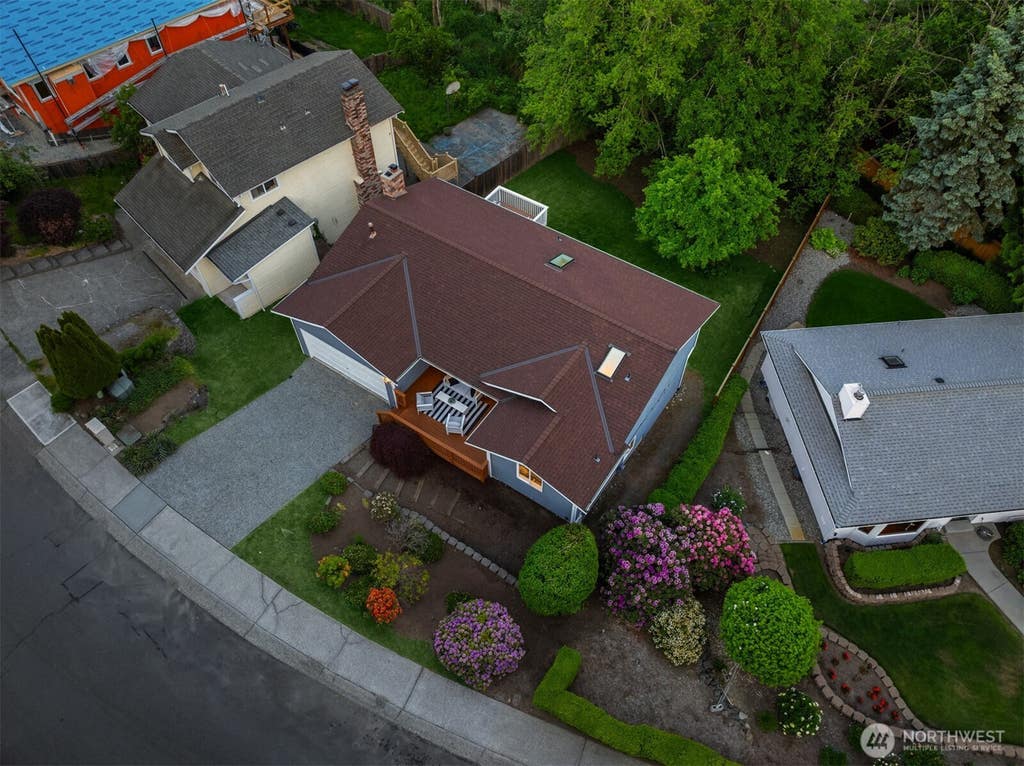 Photo of 14328 85th Place NE, Kirkland, WA 98034 (MLS # 2566610)