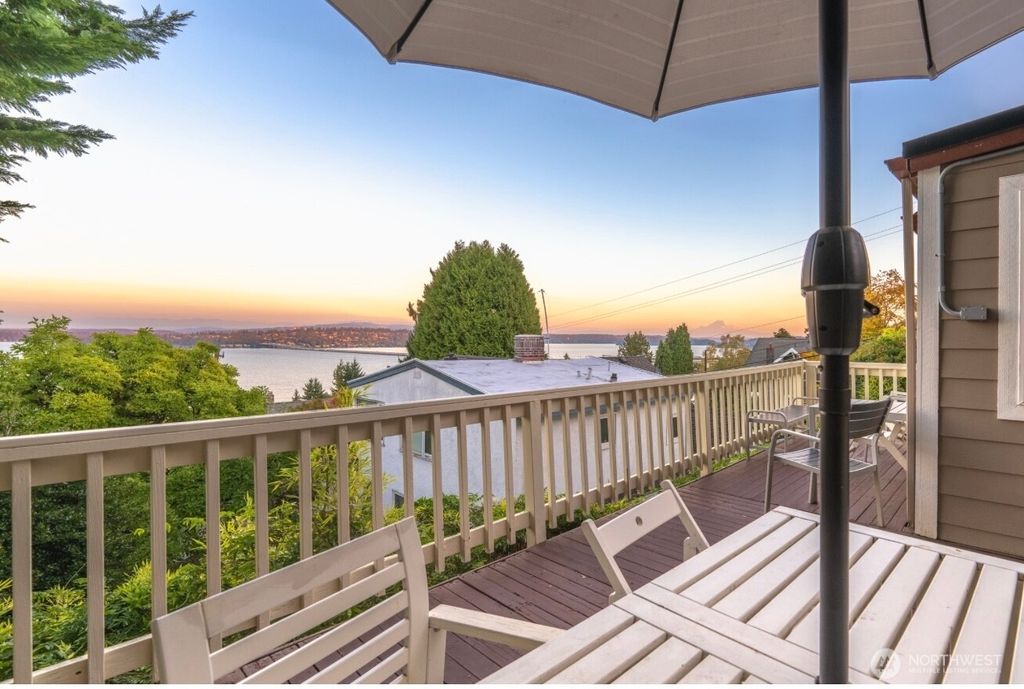 Photo of 3224 S Lane Street, Seattle, WA 98144 (MLS # 2341337)