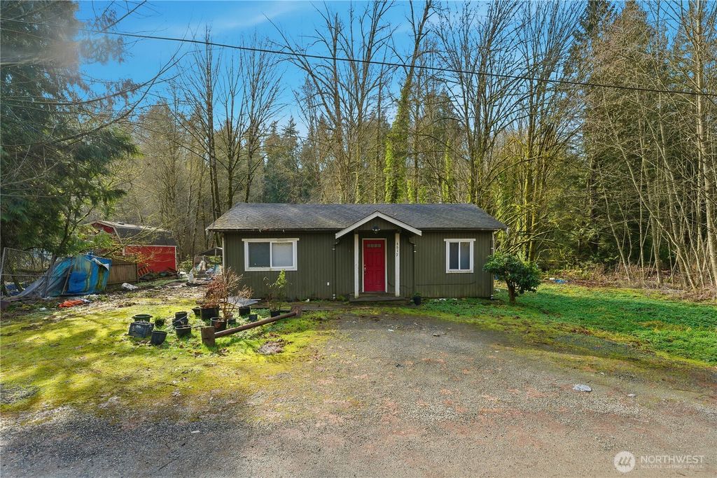 Photo of 4617 125th Avenue SE, Bellevue, WA 98006 (MLS # 2480882)