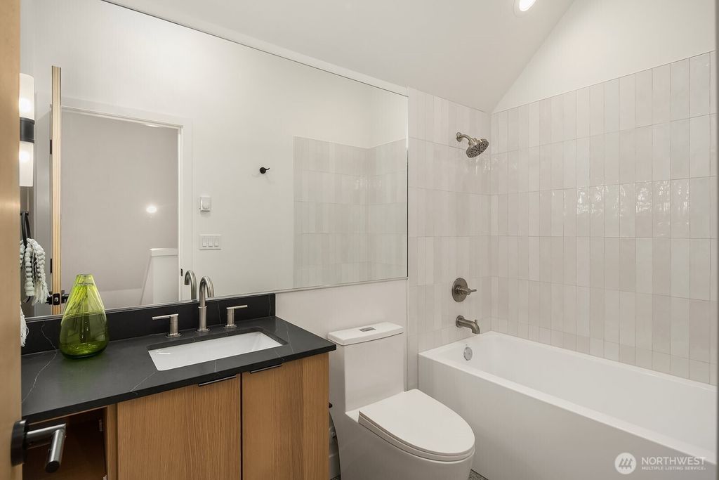 Photo of 1512 NE 97th Street, Seattle, WA 98115 (MLS # 2382651)