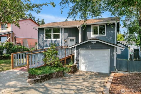 1215 E 62nd Street Tacoma WA 98404