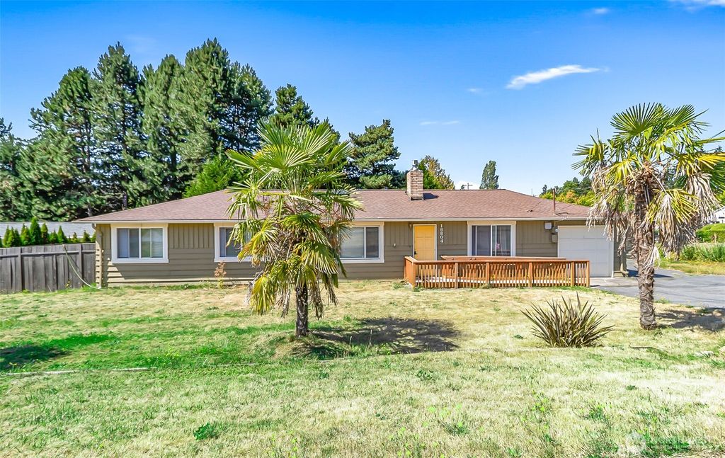 Photo of 18804 43rd Avenue W, Lynnwood, WA 98036 (MLS # 2423916)