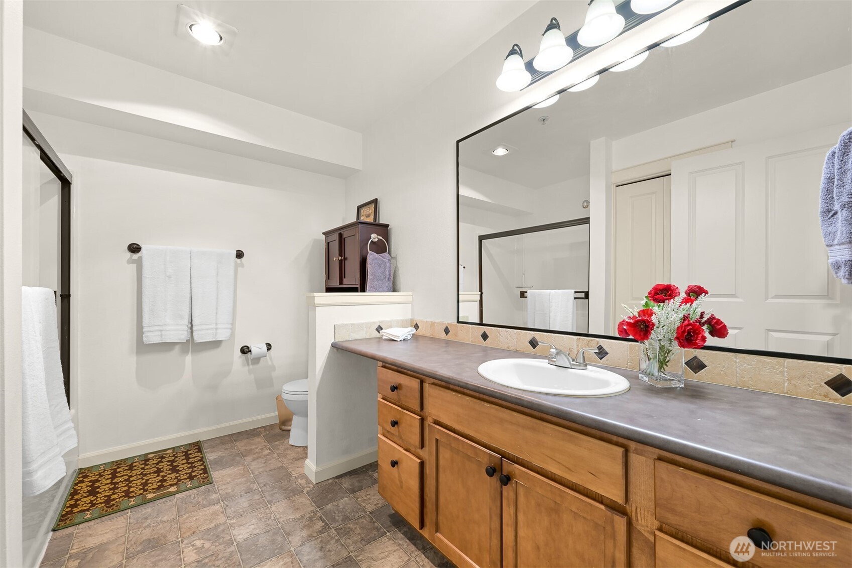 700 32nd Street A412