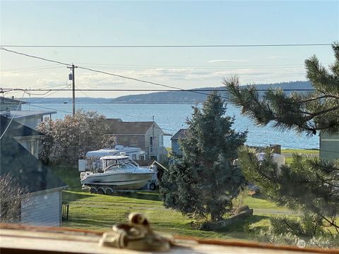 A home in Camano Island