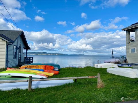 A home in Camano Island