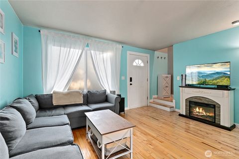 14518 W Thorne Lane SW Lakewood WA 98498