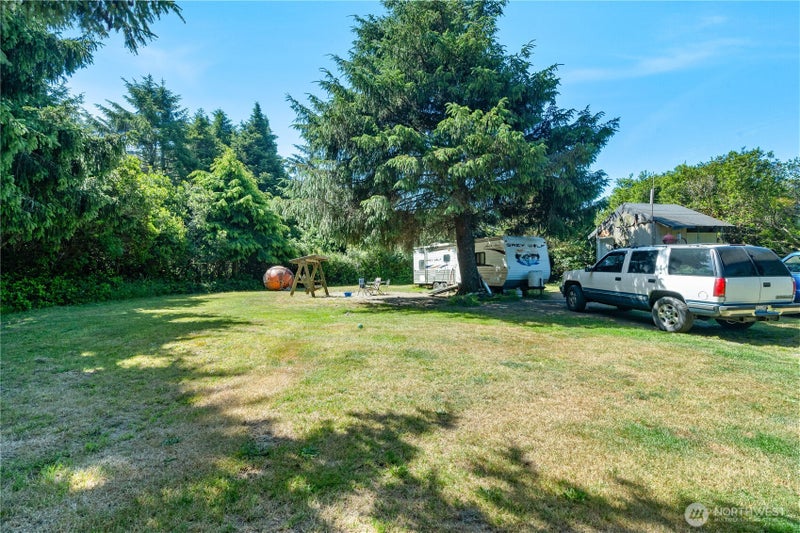 370 Ocean Shores Boulevard SW