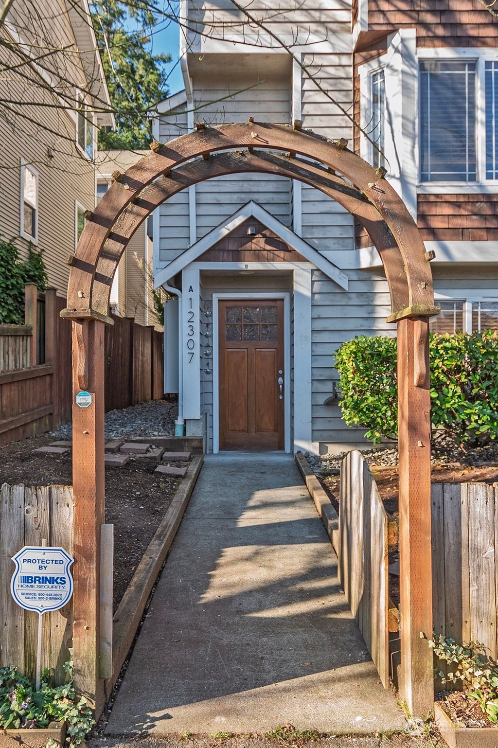 Photo of 12307 Roosevelt Way NE #A, Seattle, WA 98125 (MLS # 2328606)