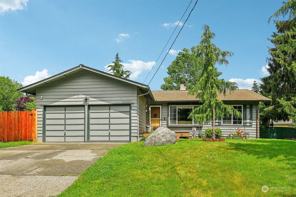 Photo of 26224 13th Place S, Des Moines, WA 98198 (MLS # 2243973)