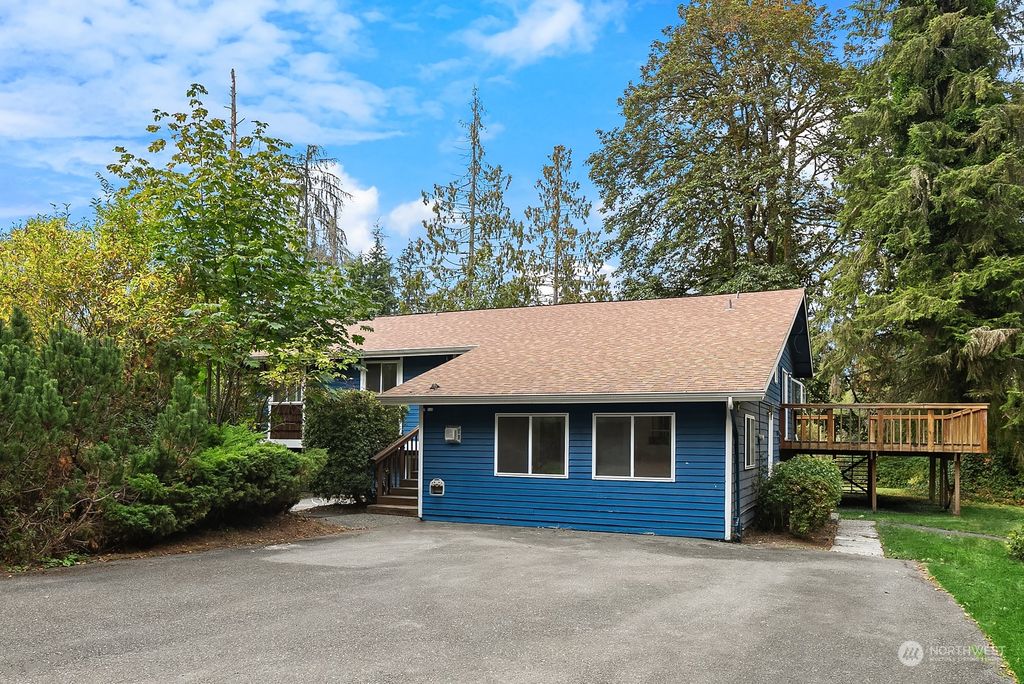 Photo of 14222 235th Street SE, Snohomish, WA 98296 (MLS # 2041026)