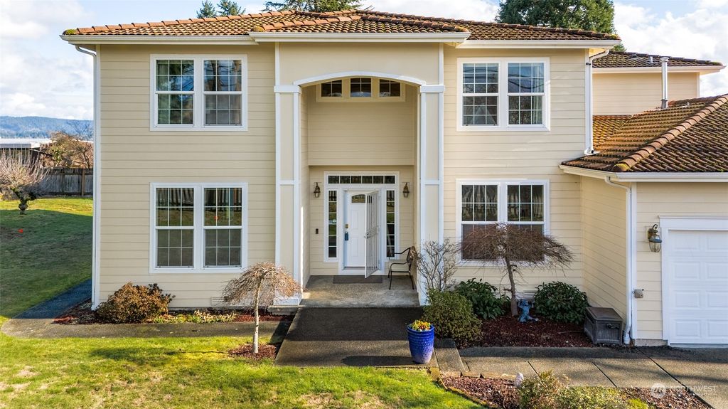 Photo of 12640 84th Avenue S, Seattle, WA 98178 (MLS # 2190735)