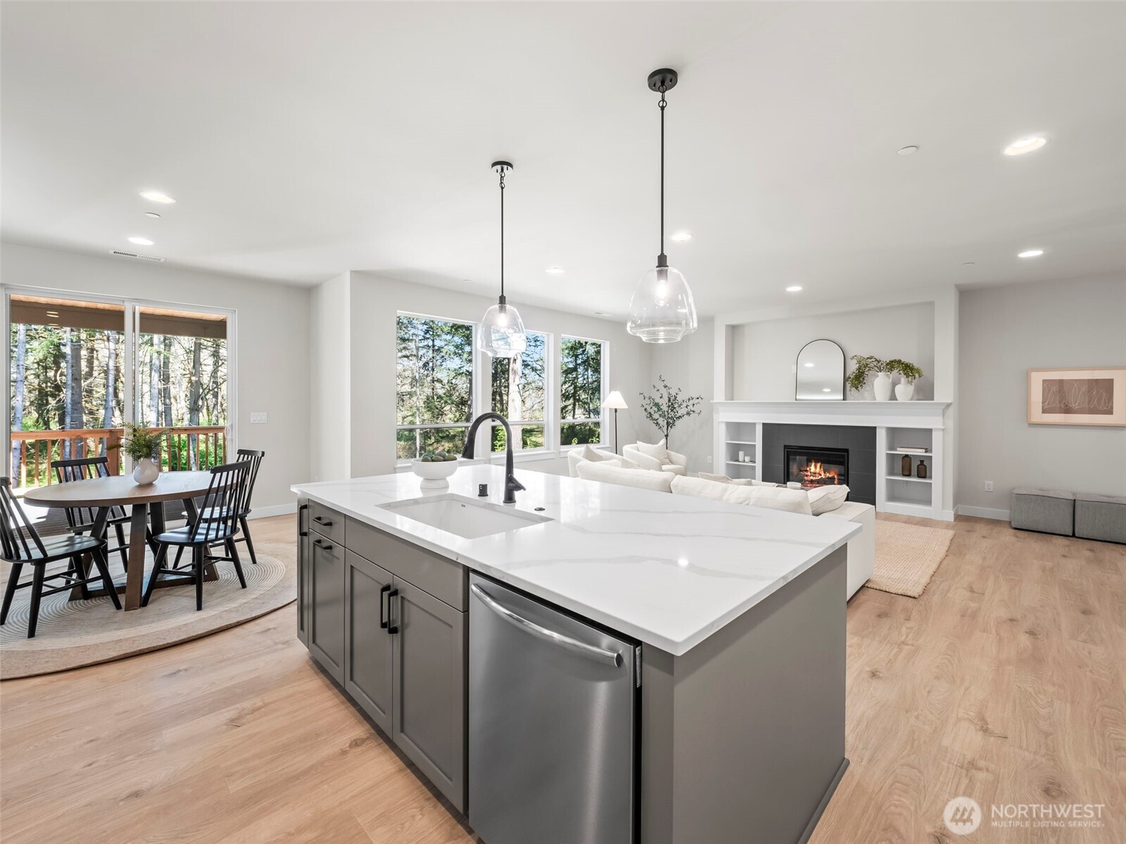2039 142nd Street Ct S 17