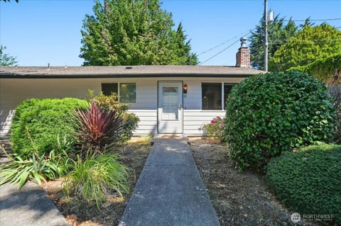 Photo of 3300 Kauffman Avenue #18, Vancouver, WA 98660 (MLS # 2567121)