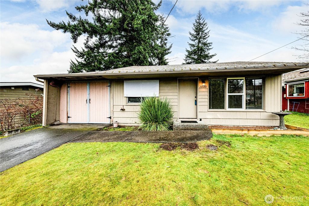 Photo of 21320 68th Avenue W, Lynnwood, WA 98036 (MLS # 2480844)