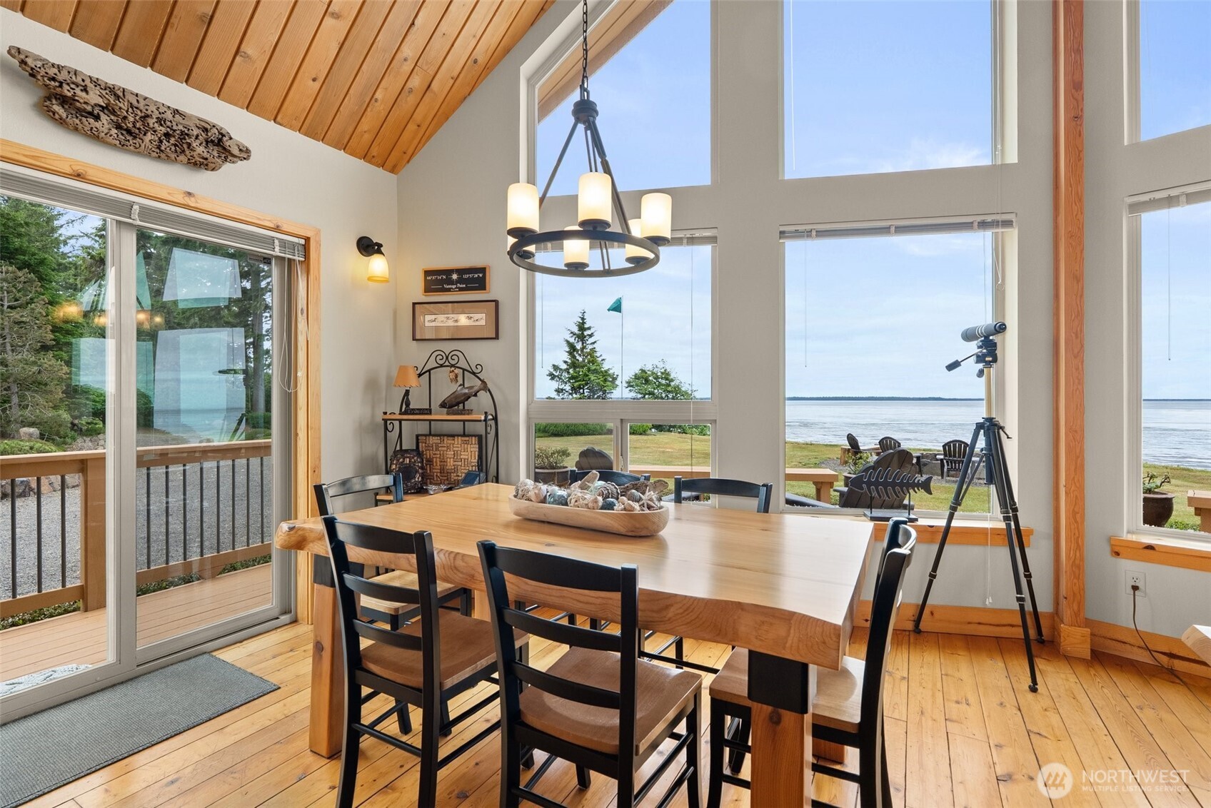 441 Bay Center Road