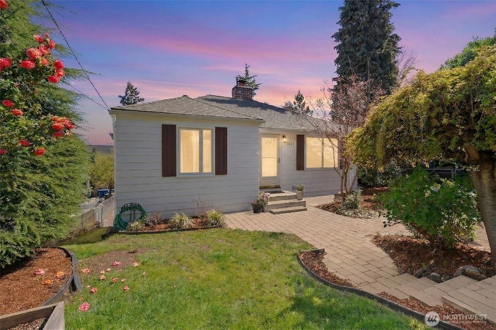 Photo of 3622 23rd Ave Ave W, Seattle, WA 98199 (MLS # 2505101)
