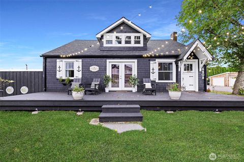 Photo of 4202 L Place, Seaview, WA 98641 (MLS # 2428742)