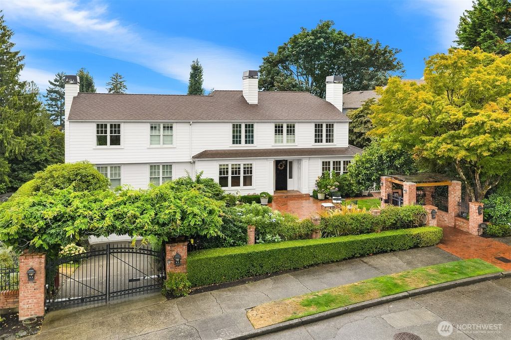 Photo of 5231 NE 42nd Street, Seattle, WA 98105 (MLS # 2424336)