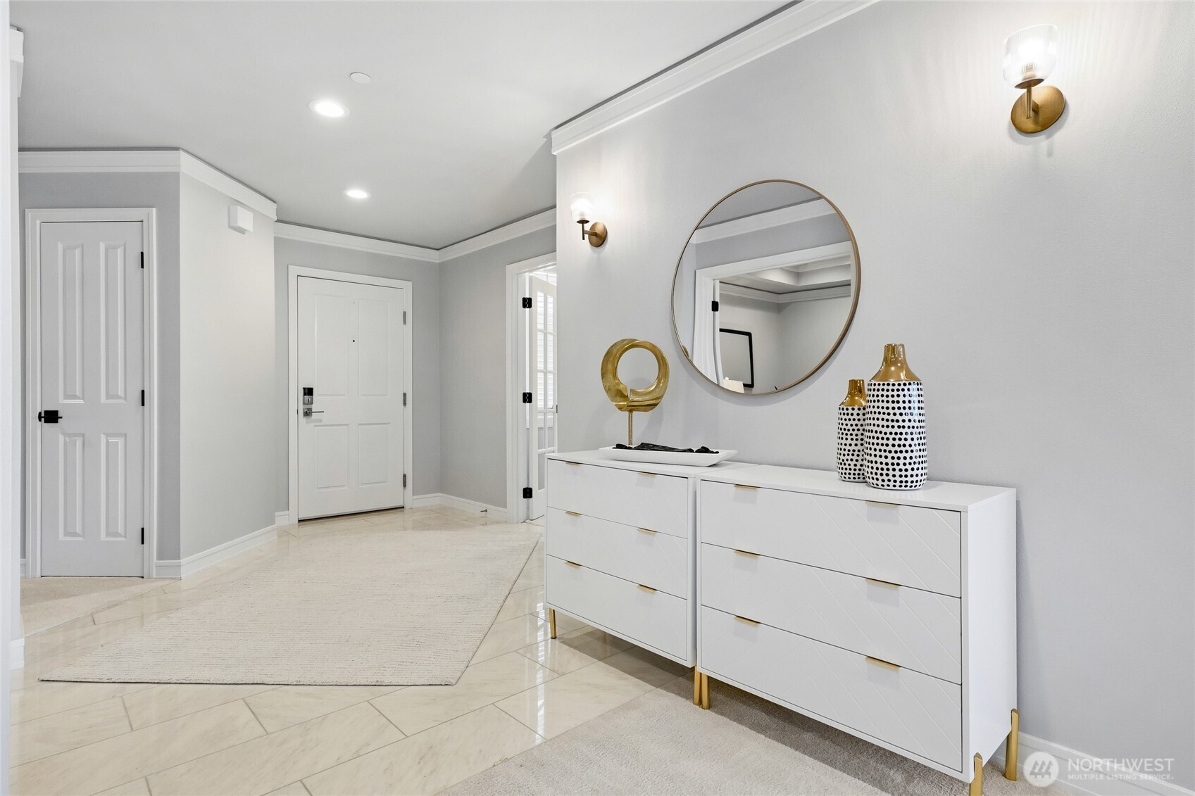 219 5th Avenue S F304