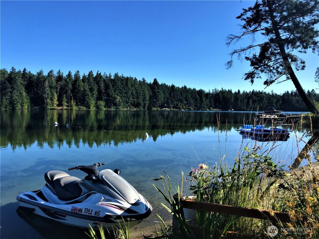 Photo of 11107 122nd Avenue Ct, Anderson Island, WA 98303 (MLS # 2477518)