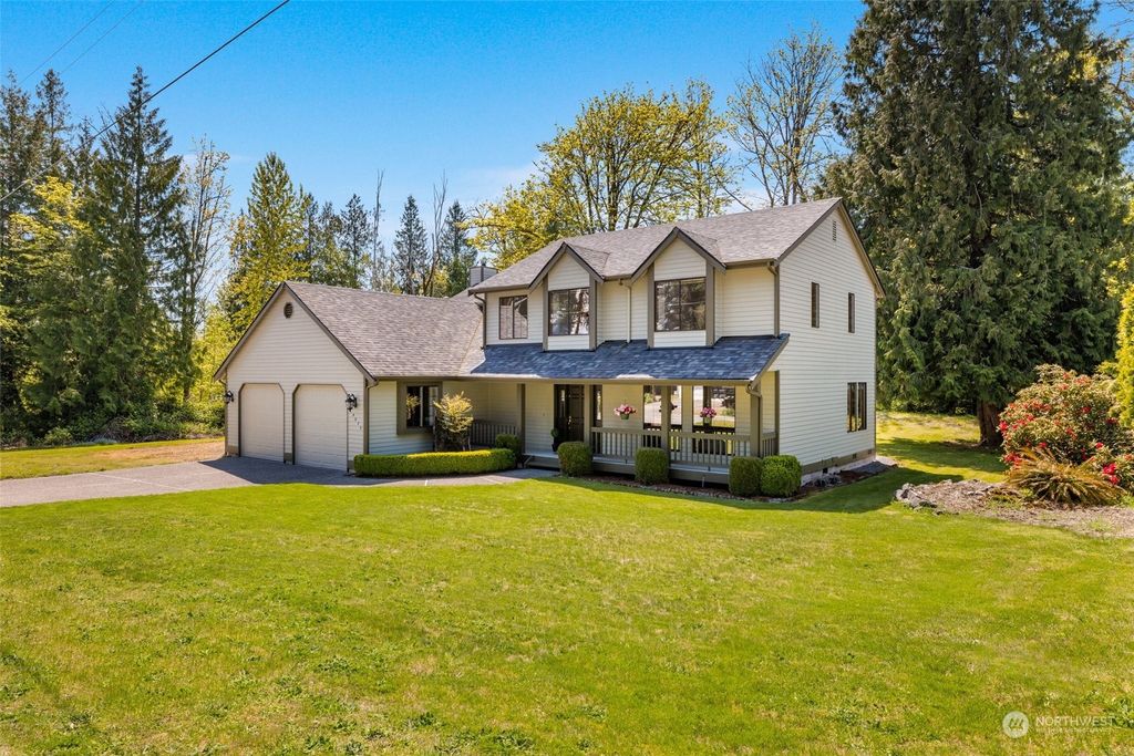 Photo of 14833 203 Avenue SE, Renton, WA 98059 (MLS # 2065788)