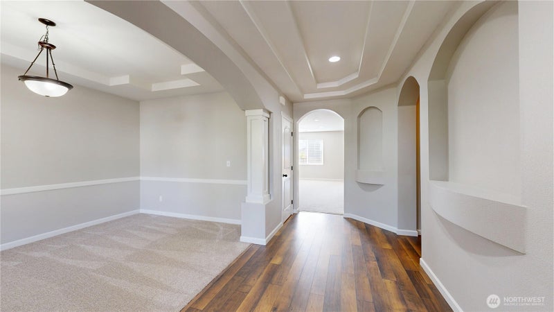 531 Beechwood Court SW