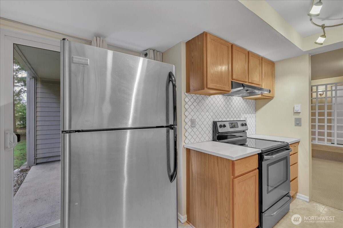 4737 W Lake Sammamish Parkway SE A108