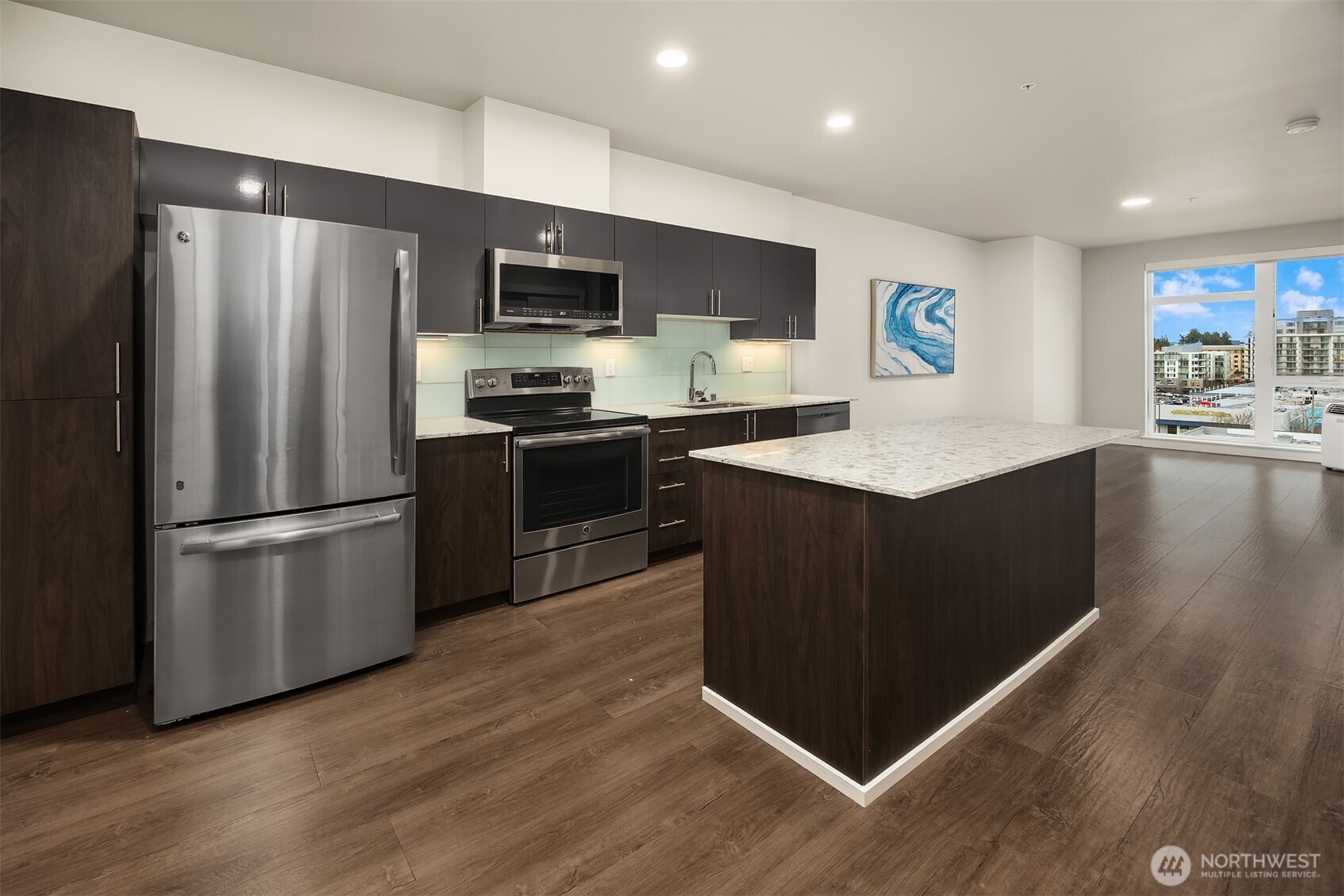 1085 103rd Avenue NE 519