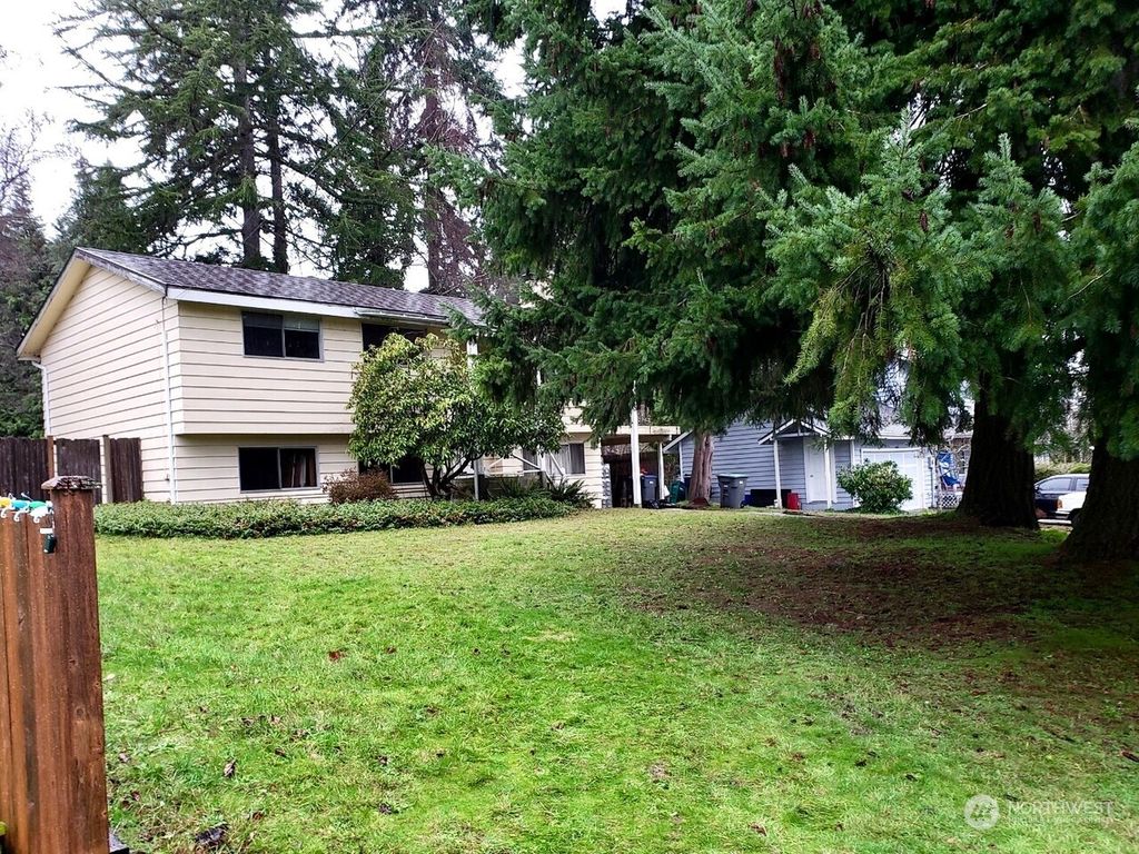 Photo of 22608 23rd Place W, Brier, WA 98036 (MLS # 2190461)