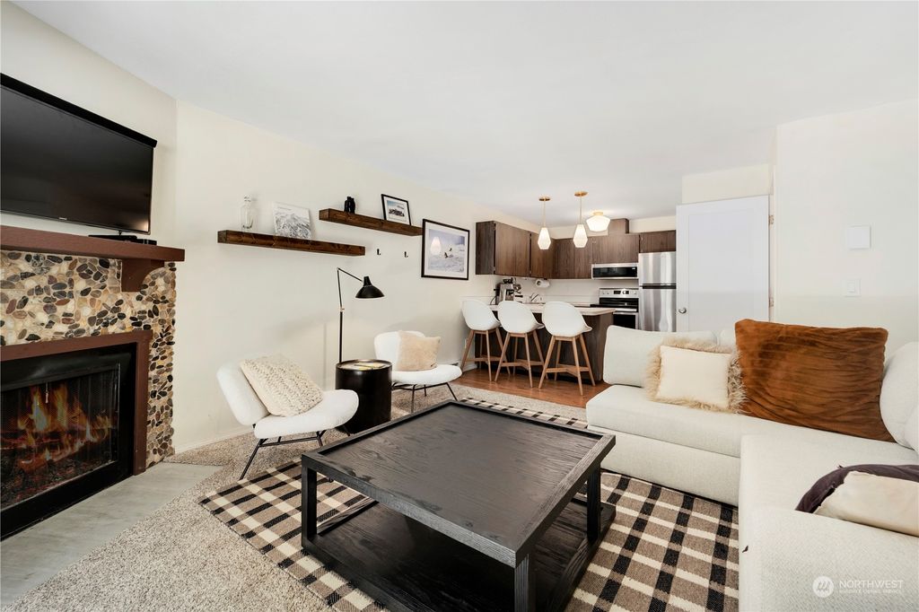 Photo of 74 Erste Street #1001, Snoqualmie Pass, WA 98068 (MLS # 2049622)