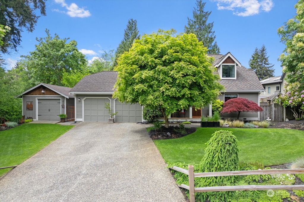 Photo of 21482 Oak Way, Brier, WA 98036 (MLS # 2243737)