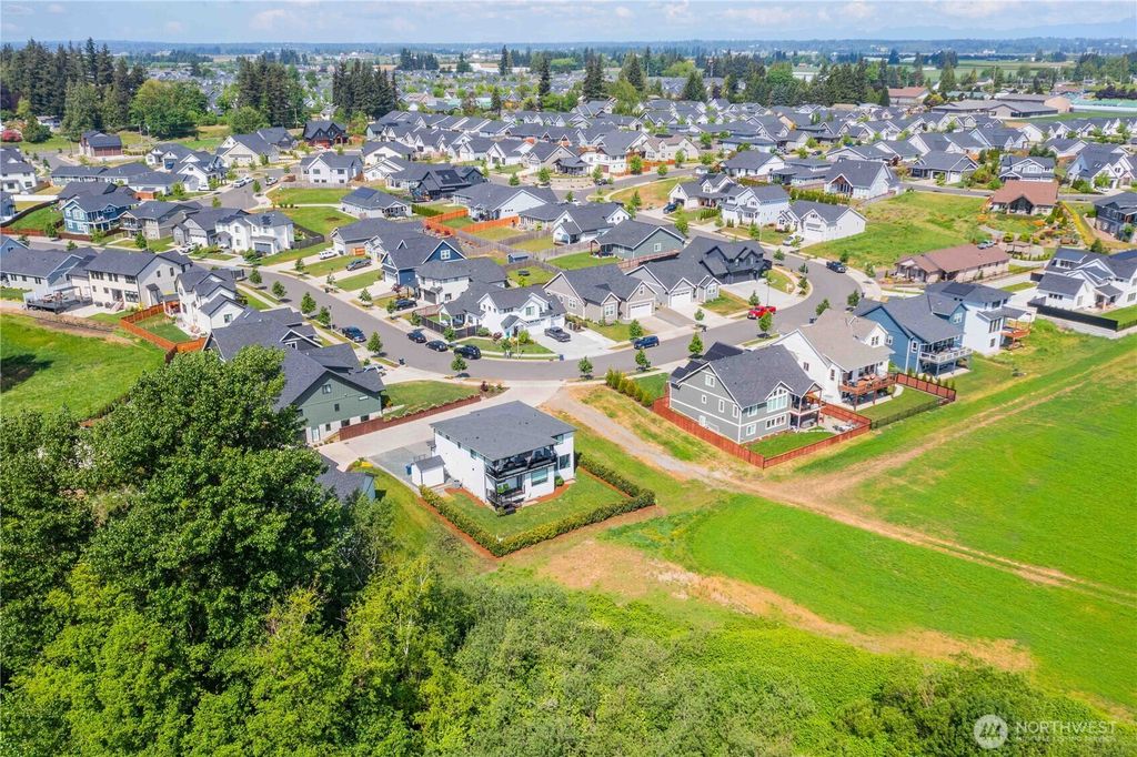 Photo of 2150 Lagerwey Circle, Lynden, WA 98264 (MLS # 2522997)