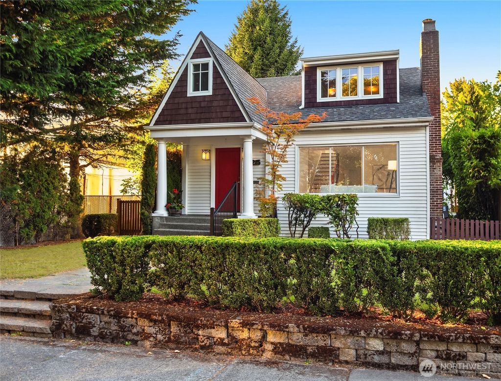 Photo of 7215 W Green Lake Drive N, Seattle, WA 98103 (MLS # 2421480)