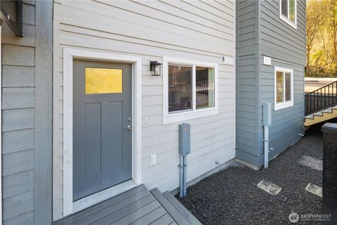 Photo of 1032 2 Guard Street, Friday Harbor, WA 98250 (MLS # 2479936)