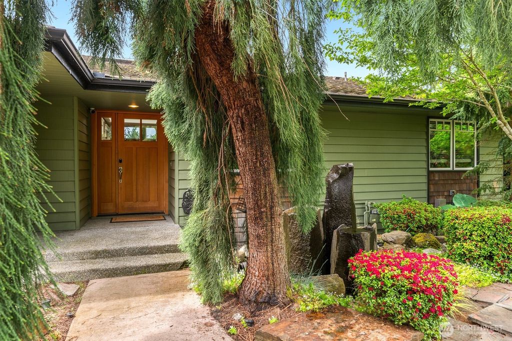 Photo of 9406 60th Avenue W, Mukilteo, WA 98275 (MLS # 2375897)