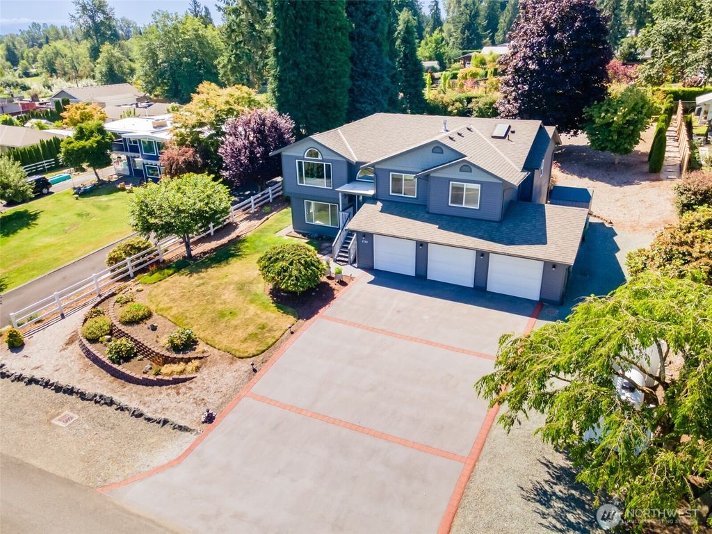 Photo of 7332 156th Street SE, Snohomish, WA 98296 (MLS # 2403411)