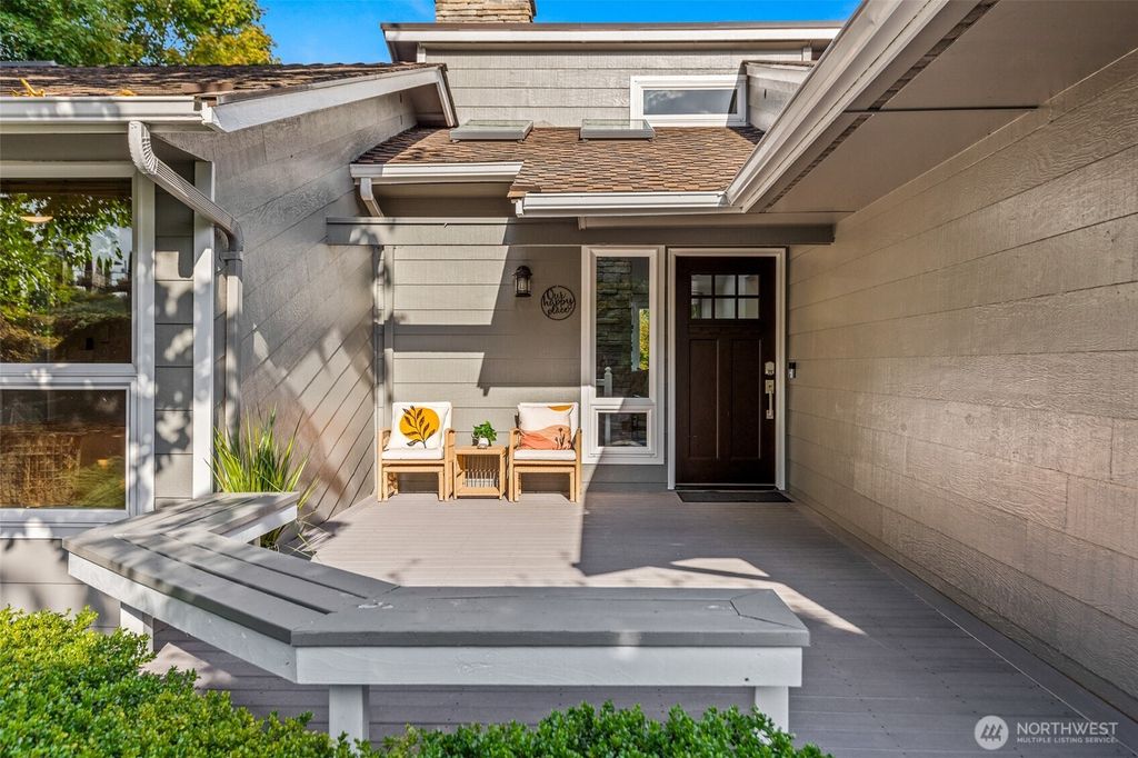 Photo of 8107 144th Drive SE, Snohomish, WA 98290 (MLS # 2401695)