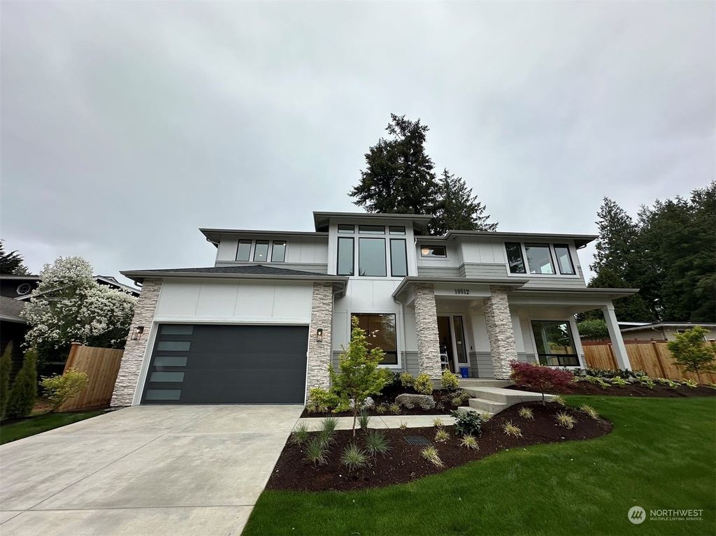 Photo of 10512 NE 122nd street St, Kirkland, WA 98034 (MLS # 2230696)