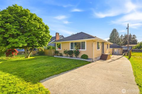 Photo of 7032 Fawcett Avenue, Tacoma, WA 98408 (MLS # 2518149)