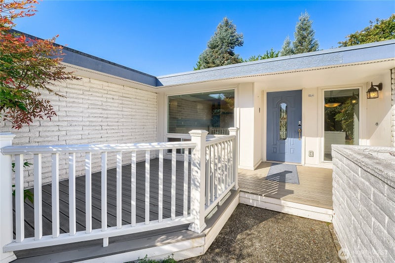 1708 SE 16th Place