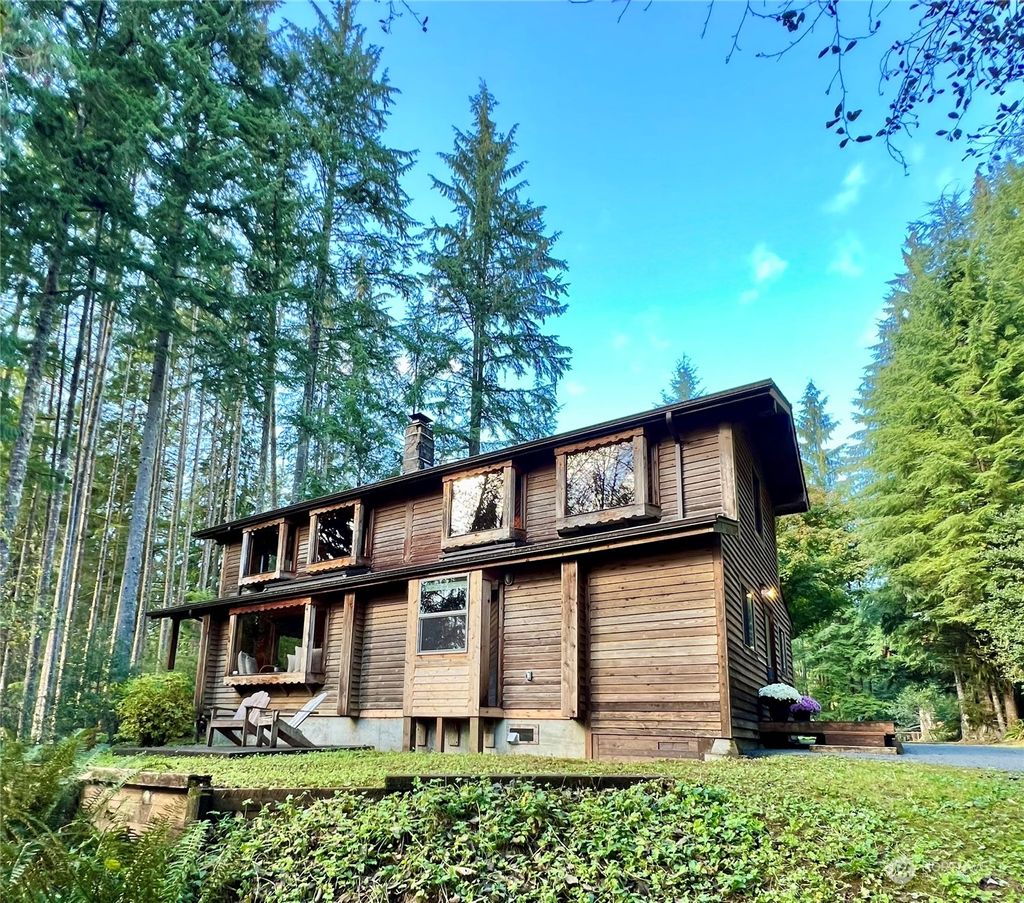 Photo of 23431 Pearce Way, Granite Falls, WA 98252 (MLS # 2304821)