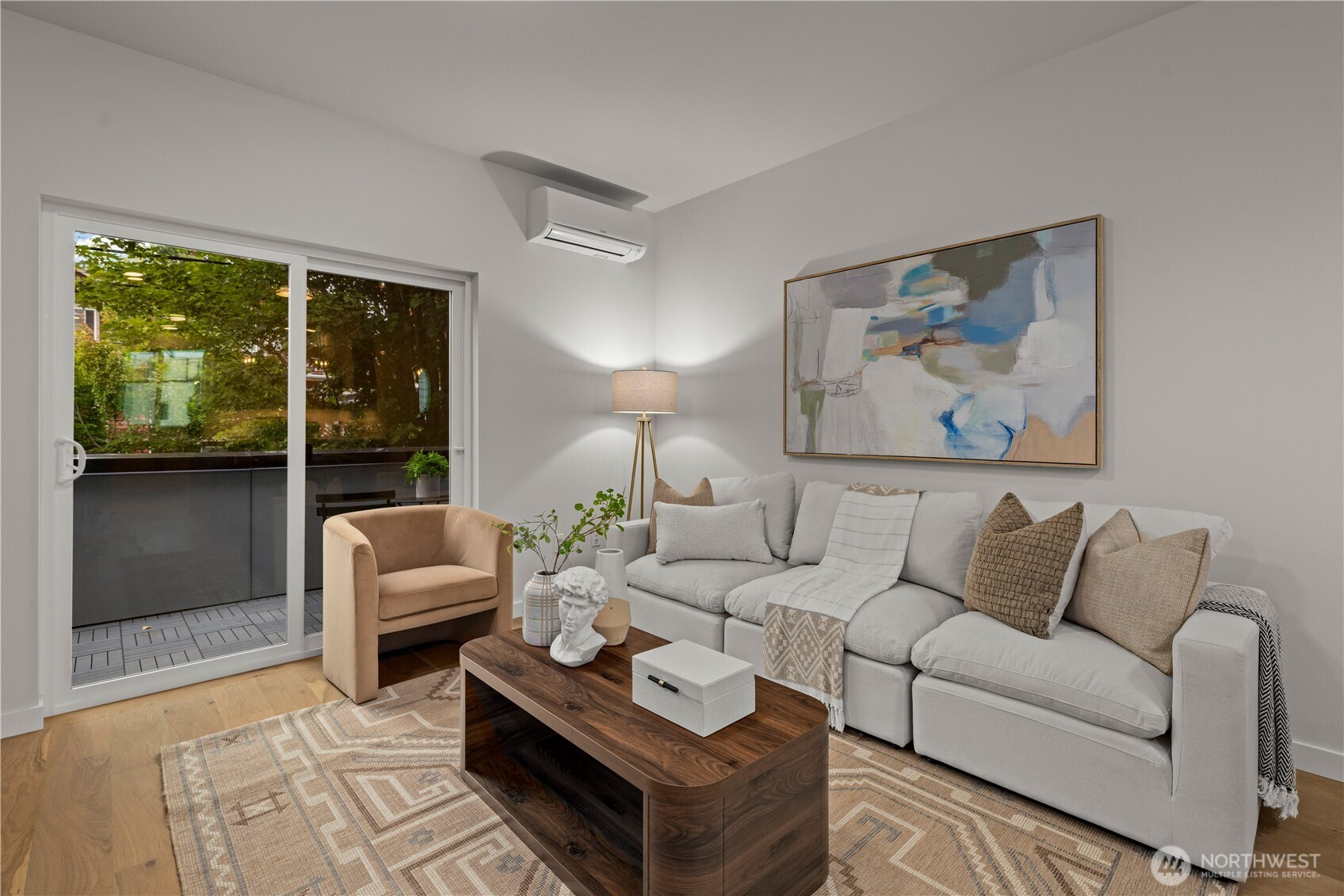 105 NW 39th Street
